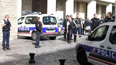 170809091844 02 paris soldiers incident 0809 exlarge 169