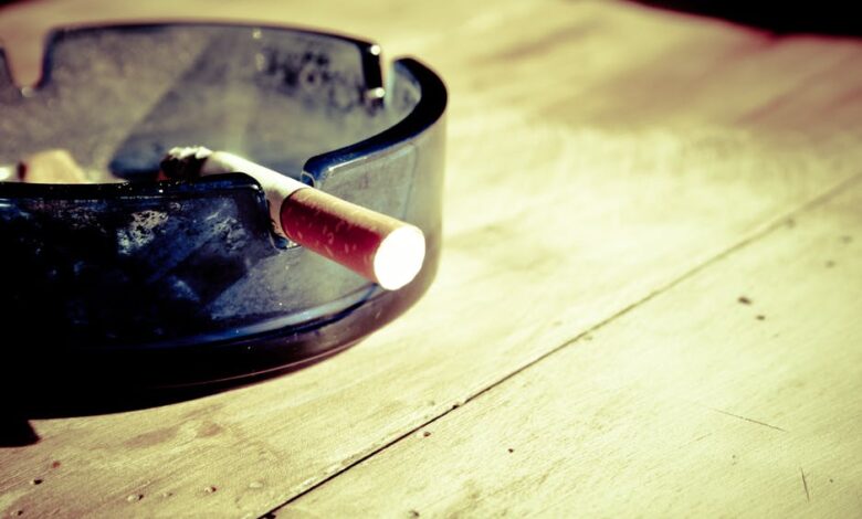Study Finds That Reducing Nicotine in Cigarettes Could Reduce Smoking Addiction 2 cigarette smoking smoke ash 39503