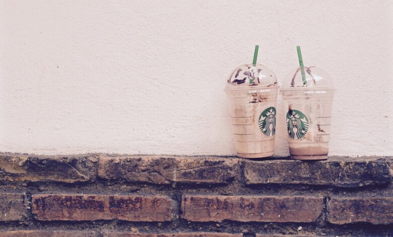 starbucks-plastic-straws-airherald